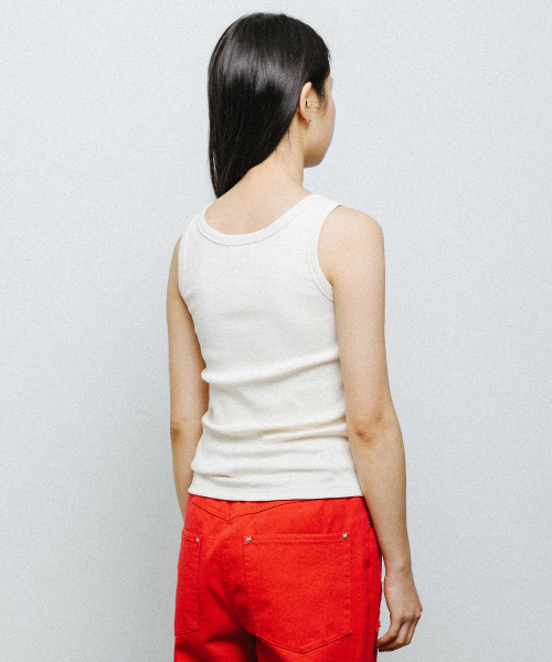 ESSENTIAL SLEEVELESS cream