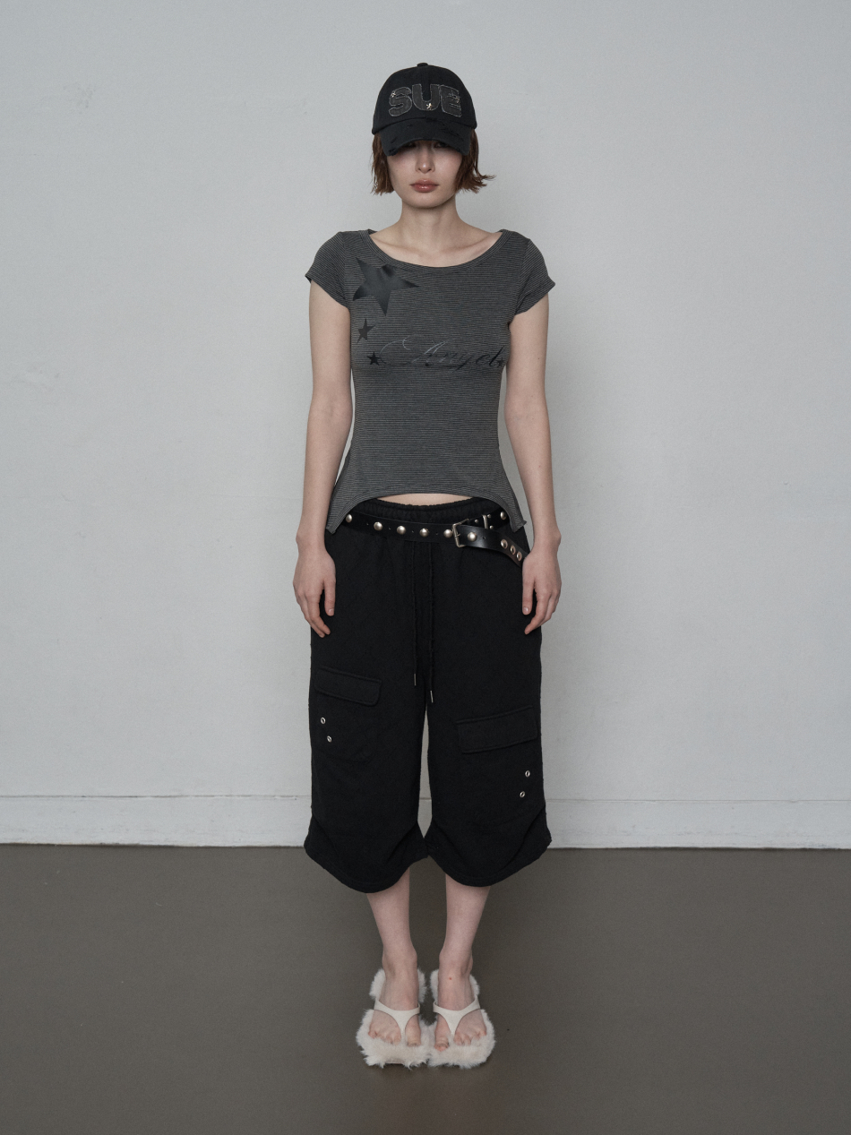 【SETUP-EXE】韓国人気★ STRIPE ANGEL TOP MUSINSA | SETUPEXE STRIPE ANGEL TOP / CHARCOAL