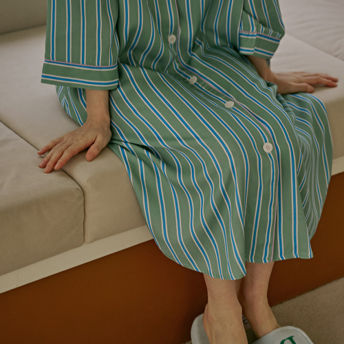 Пижамное платье Day Off из 100% вискозы Green Stripe