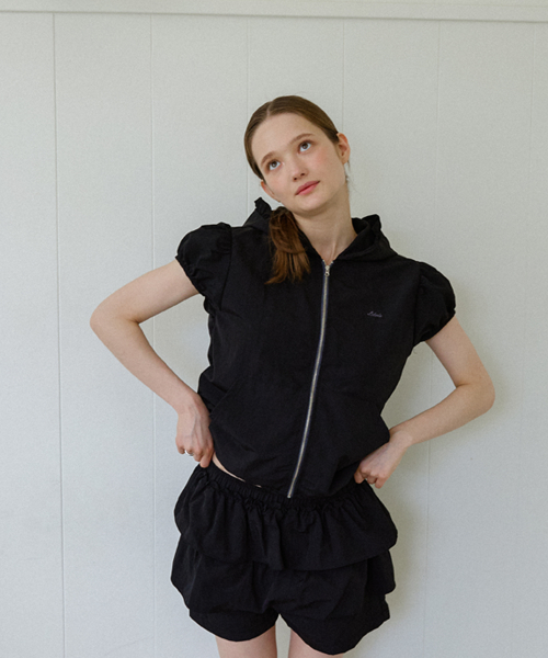 Рюша с капюшоном windbreaker чёрный
