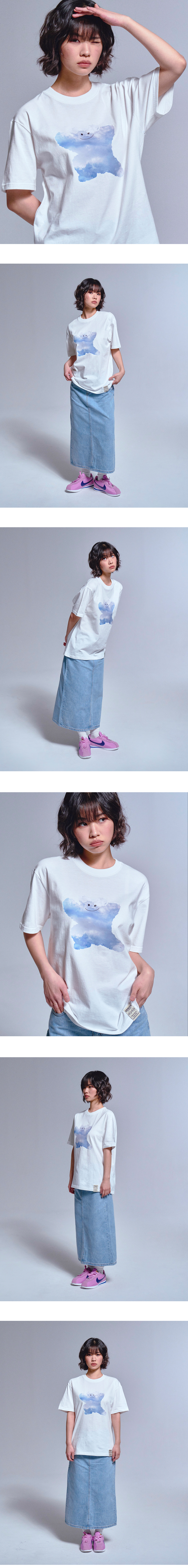 MUSINSA | GRAVER [UNISEX] Big Cloud Bear Smile Short Sleeve