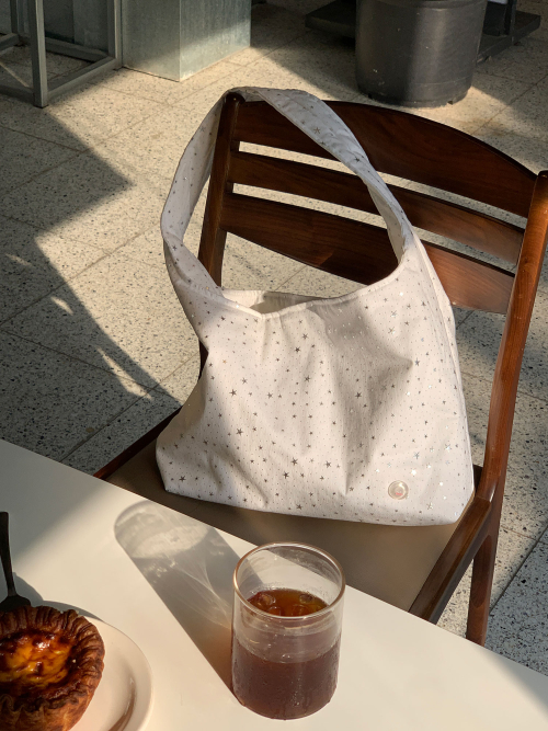 Nube hobo bag l - белый with star studs