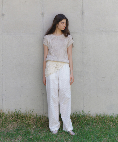 Paper cap sleeve knit