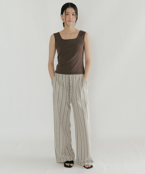 square neck sleeveless top-brown