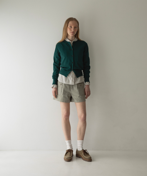 w. Basis Roundneck Cardigan (Forest)