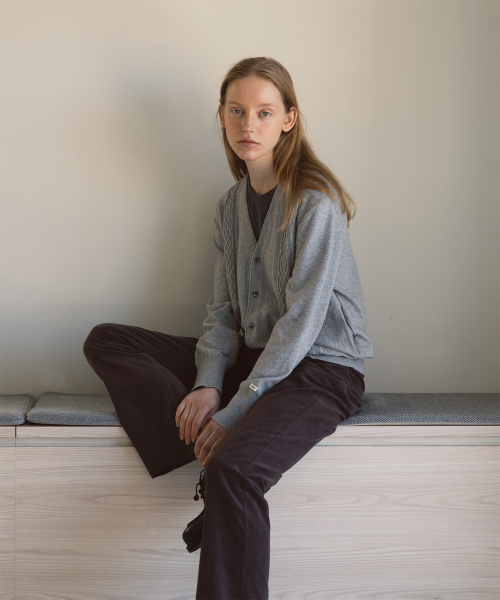 w. Homage V-neck Cardigan (Heather Gray)