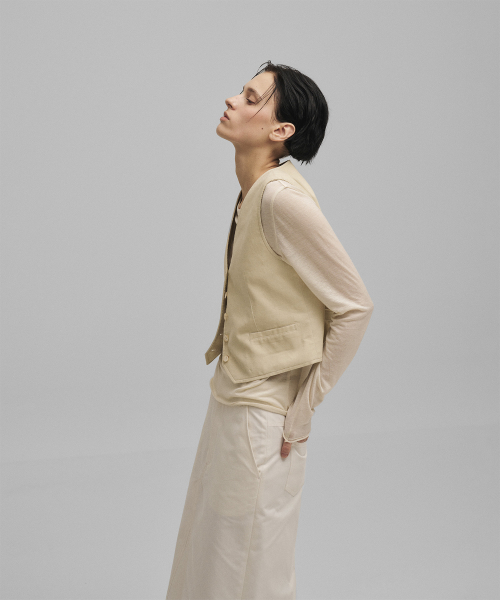 w. Jane Corduroy Vest (Ecru)