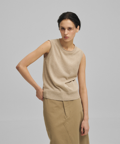 w. Pauline Rolled Knit Vest (Linen)