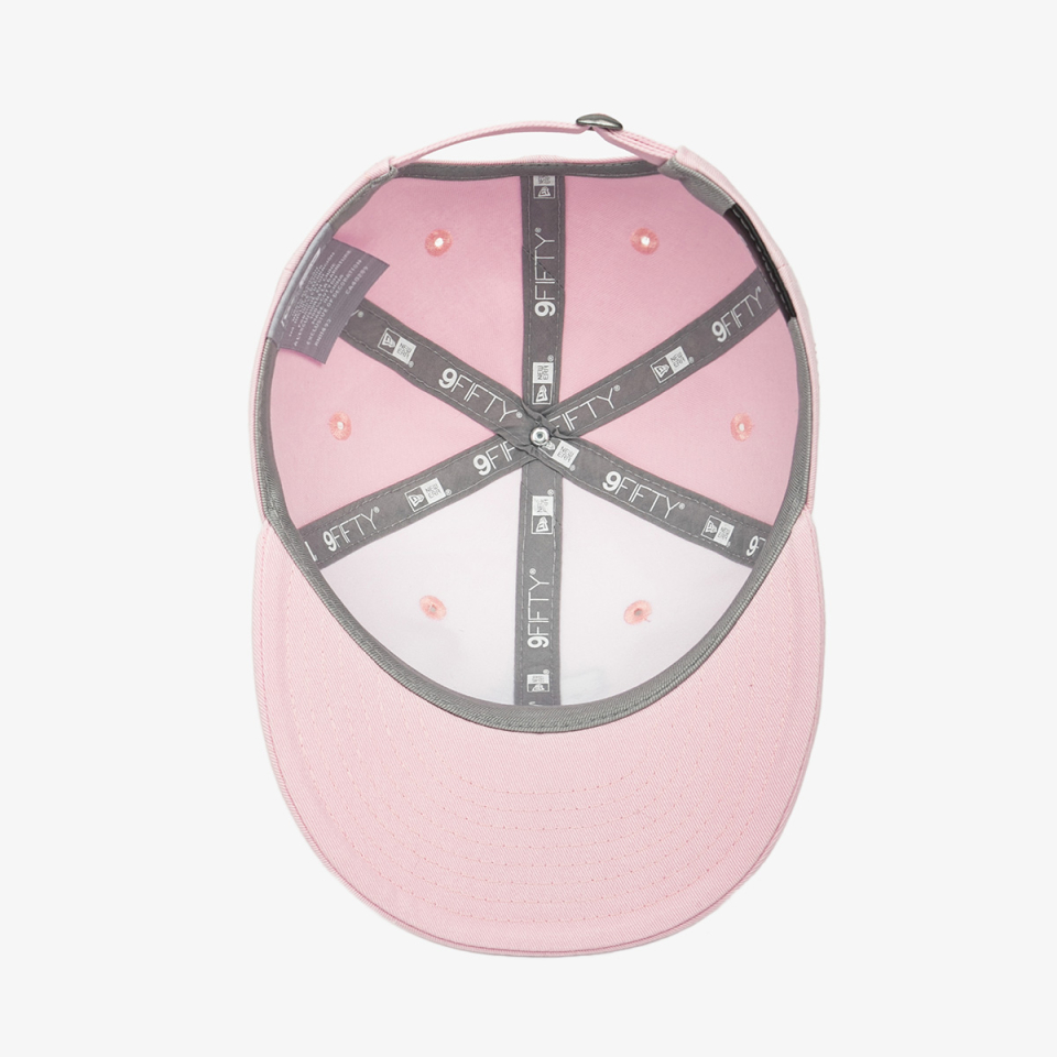 ■New Era■ KIDS HELLO KITTY X NEW ERA 950 BALL CAP PINK 147 s-l1200.jpg
