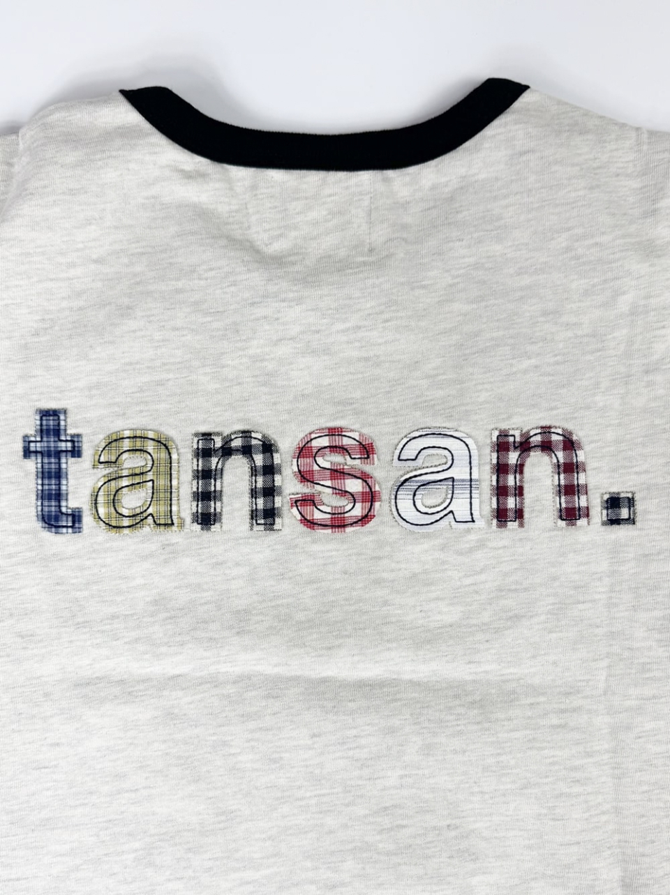 W tansan. APPLIQUE RINGER TEE IN IVORY 1