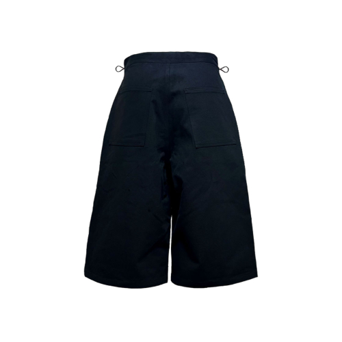 Бермуды с карманами на коленях (Black)