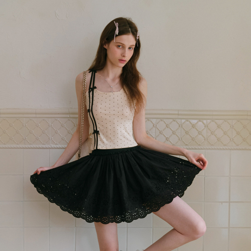 Cest_Polka dot bow sleeveless top