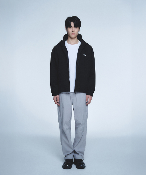 ESSENTIAL POINT JACKET