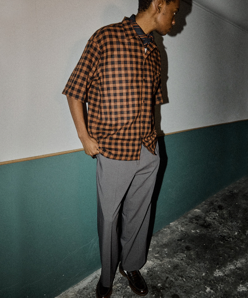 One-Tuck Slacks (Gray)