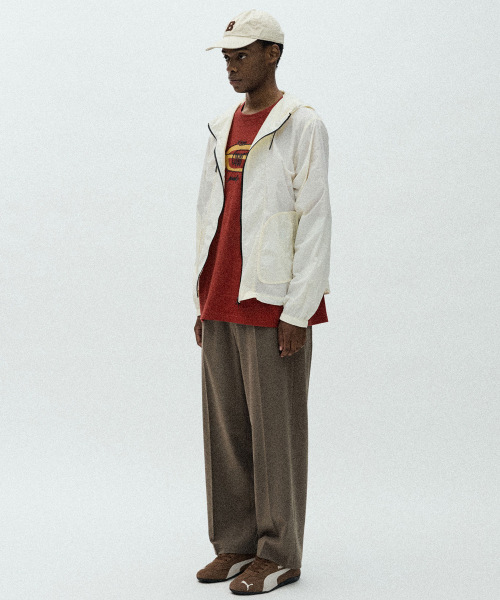 One-Tuck Slacks (Beige)
