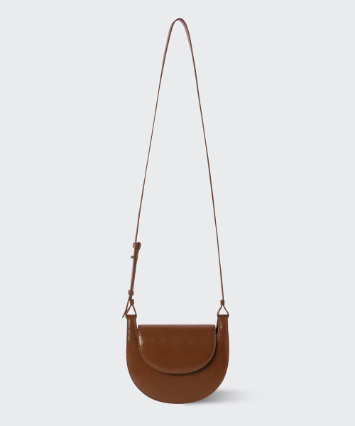 WOMENS HALF MOON CROSS BAG [BROWN]