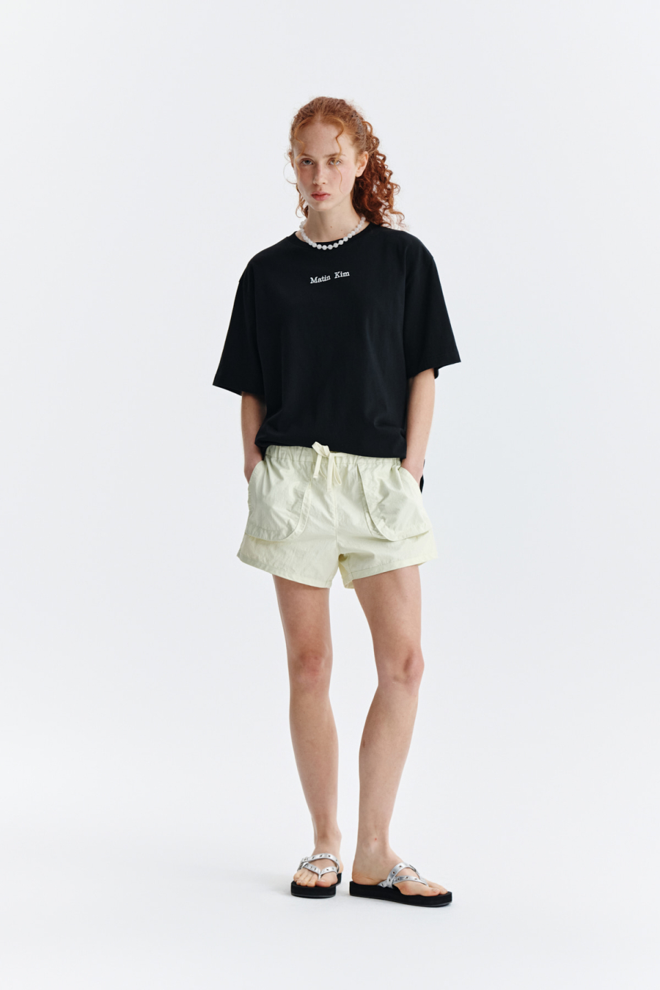 MUSINSA公式 | MATIN KIM EMBROIDERY SMALL LOGO OVERSIZE TOP