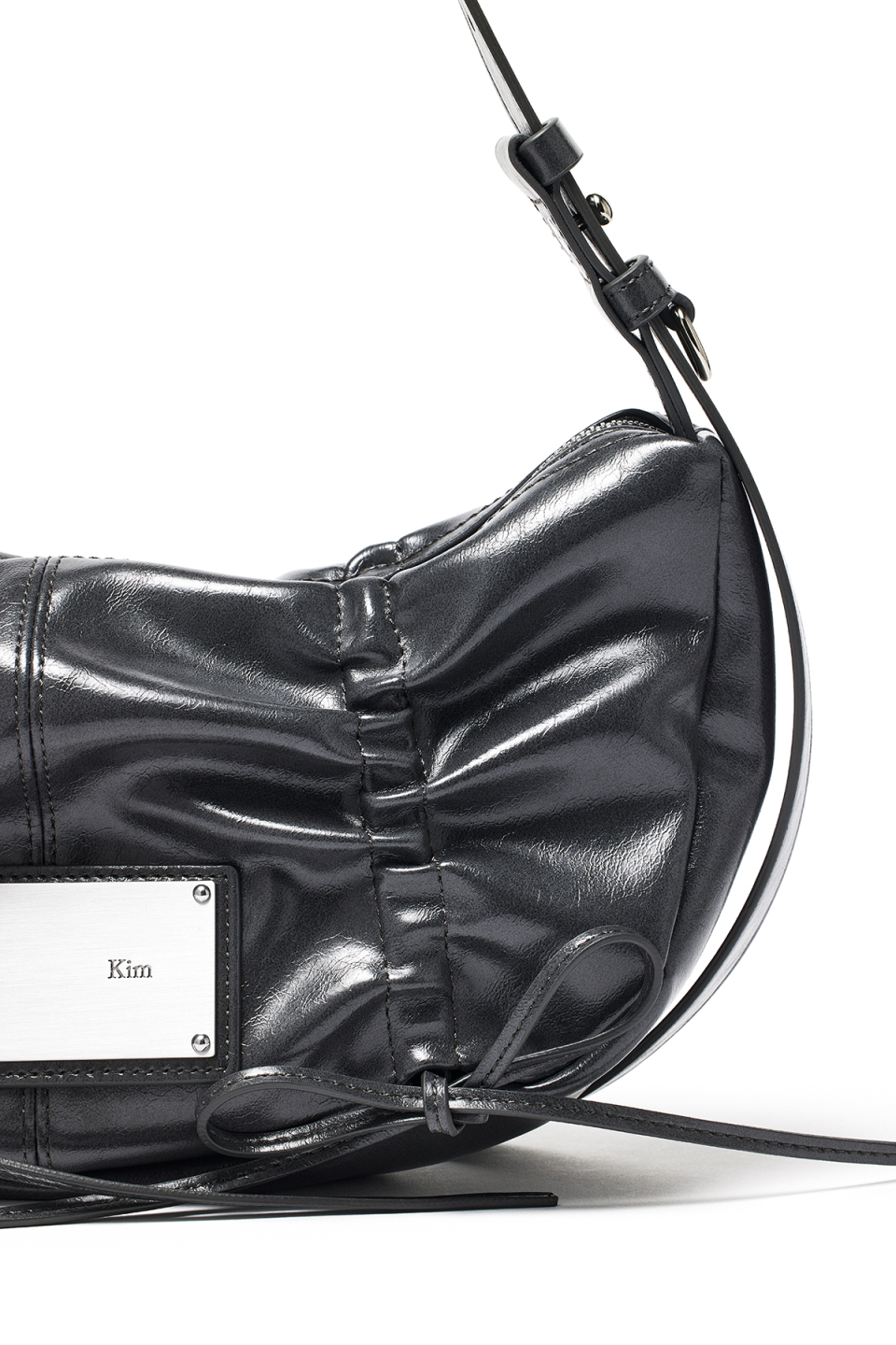 MUSINSA公式 | MATIN KIM HALF SHIRRING RIBBON ROUND BAG IN