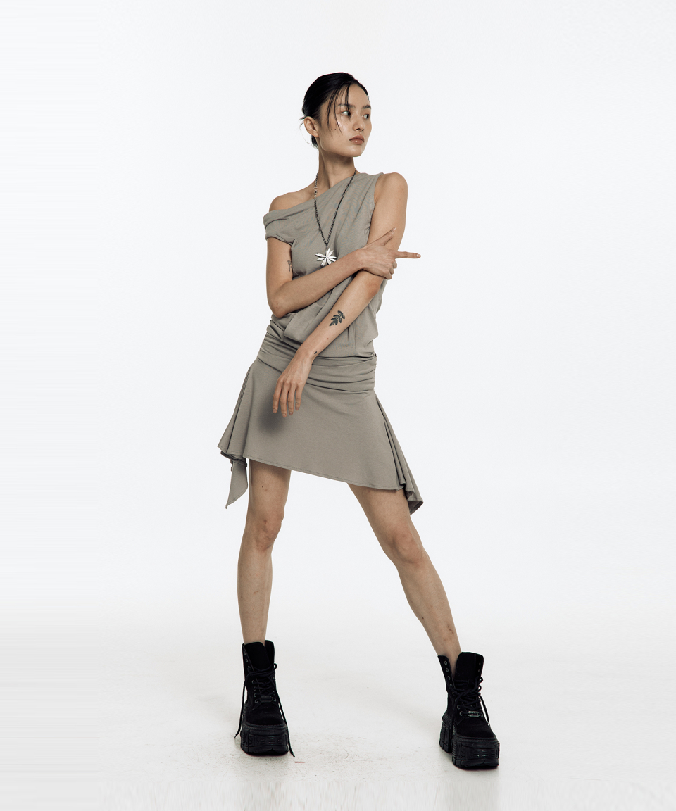 ★KASHIKO★ASYMMETRIC STUD ONEPIECE MUSINSA | KASHIKO Asymmetric Stud Onepiece Warm Gray