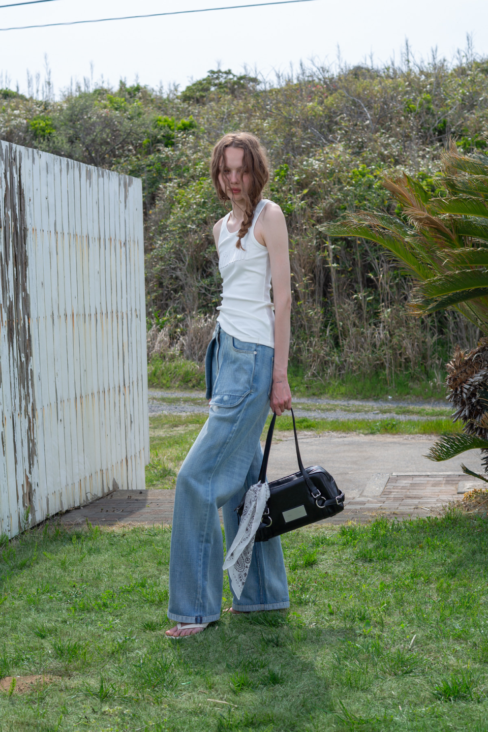 【Matin Kim】Biker detail medium shoulder bag ★送料関税込★ BIKER DETAIL MEDIUM SHOULDER BAG IN LIGHT GREY – Matin Kim