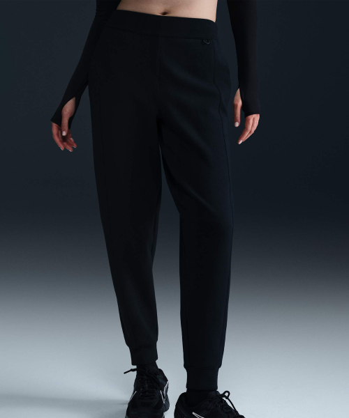 W NK 24.7 DF MR JOGGER SOFT KN - BLACK/(DK SMOKE GREY)