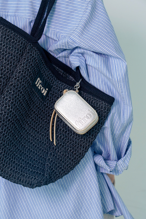 pod case silver