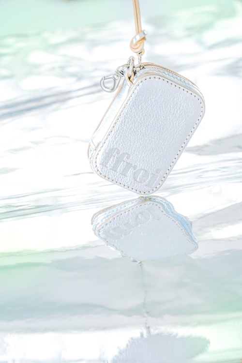 pod case silver