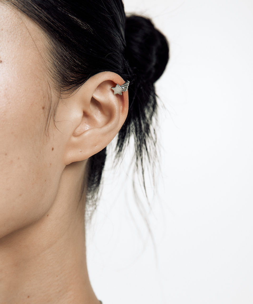 【Kashiko 25HS】Cubic Big Ribbon Ear Cuff MUSINSA | KASHIKO Big Ribbon Shooting Star Ear Cuff Set