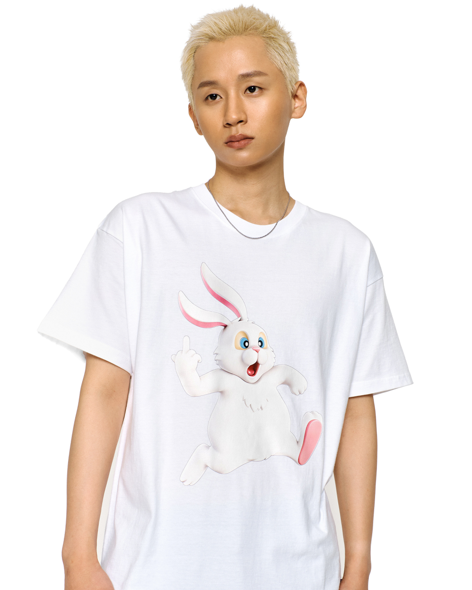 Tシャツ・カットソー LAUGHER Puck and Run Bunny White 3D T-Shirt Black TS67 MUSINSA | LAUGHER Puck and Run Bunny (White) 3D T-Shirt - White