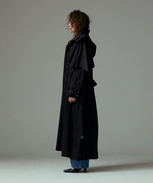 Pleated long trench coat