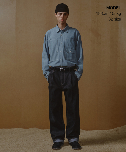 SELVEDGE ONE TUCK WIDE DENIM PANTS [DEEP INDIGO]