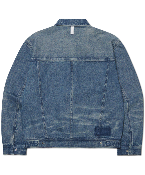 WASHED DENIM TRUCKER JACKET - WASHED BLUE