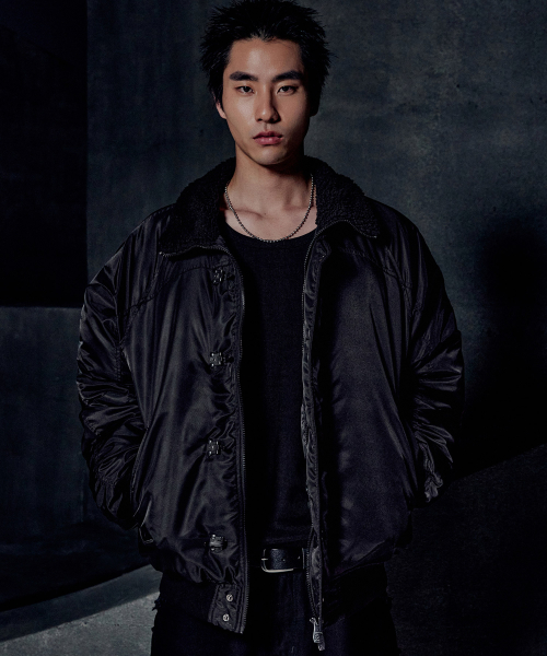 K.L BOMBER JACKET - BLACK