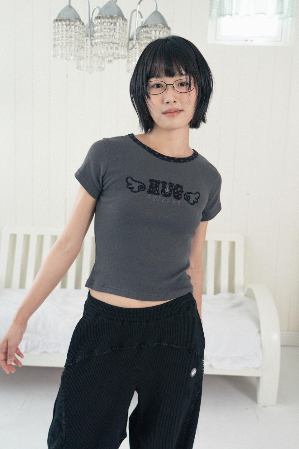 【HUGYOURSKIN】Hug Friends Tea (Charcoal) MUSINSA | HUG YOUR SKIN HUG friends T (Charcoal)