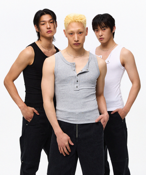 CUT OFF SNAP SLEEVELESS - белый