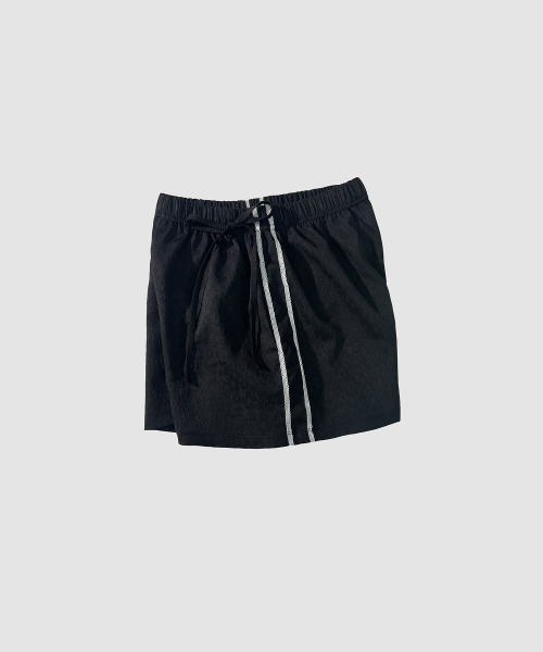 ERIN FLOWER SHORTS - чёрный