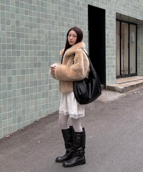 Сумка-хобо Flow Hobo Bag (Black)