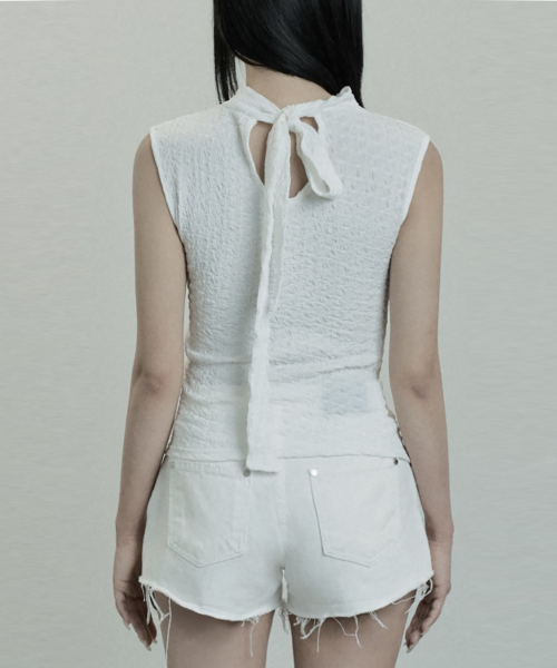 Scarf Wrinkle Slit Top (Ivory)