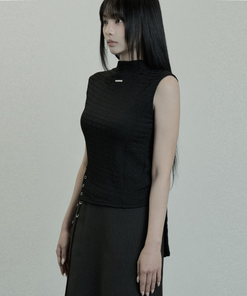 Scarf Wrinkle Slit Top (Black)