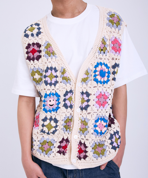 Вязаный жилет Smile Heart Crochet Multi