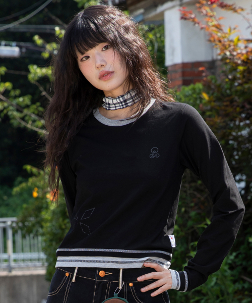 Лонгслив WXT064 с контрастной вставкой (BLACK)