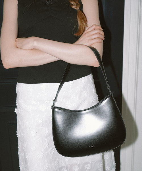 Luv Moon Shoulder Bag - Black