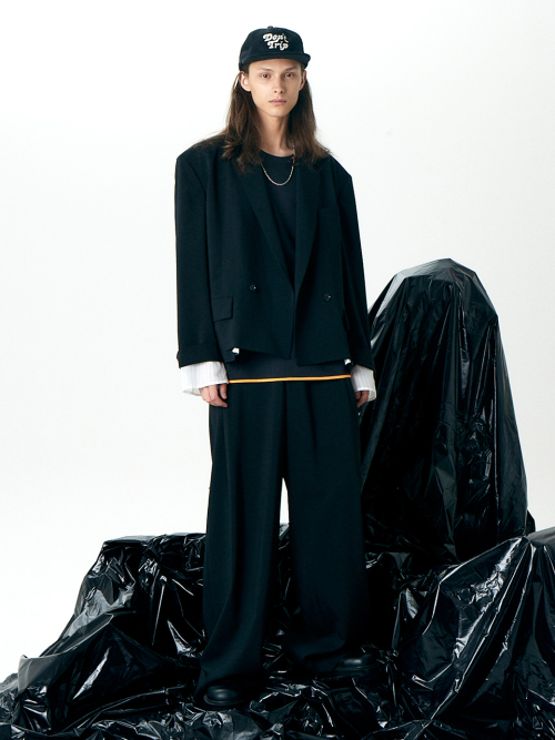 DOUBLE BOTTOM CROP JACKET BLACK