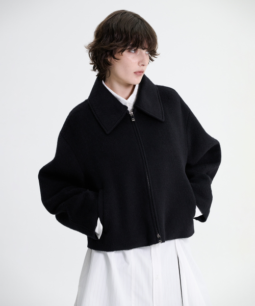 Traum Short Zip-up [ Black ]