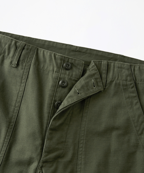 Прямые брюки-фатиг из сатина olive green