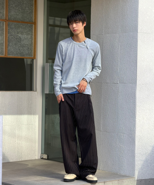 Side Deep Pleat Slacks [Black Stripe] thumbnail 3