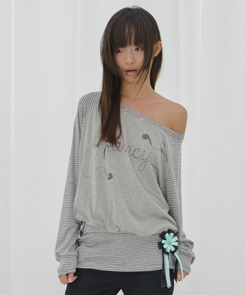 DRAWING STRIPE OFF-SHOULDER (GRAY) F26QB044