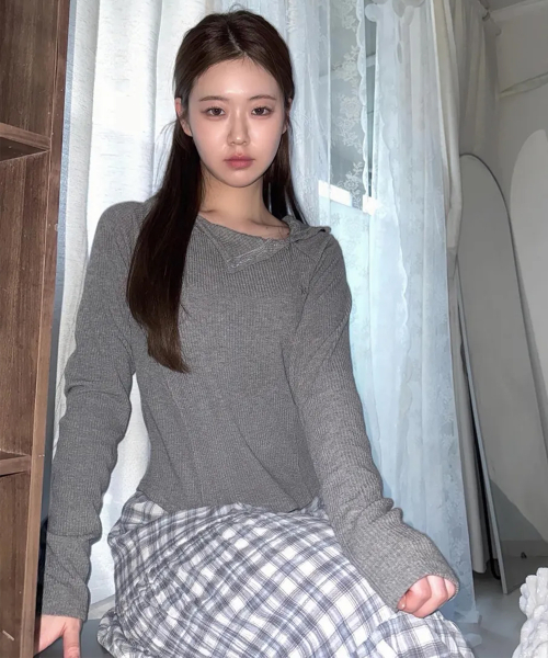 자수 골지 세미크롭 사이드 버튼 후드 롱 슬림 긴팔 티셔츠 _ 3COLOR