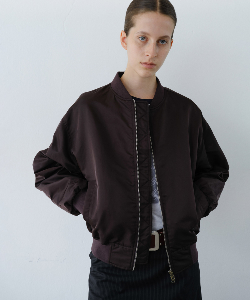 SHIRRING BOMBER JUMPER - WINE