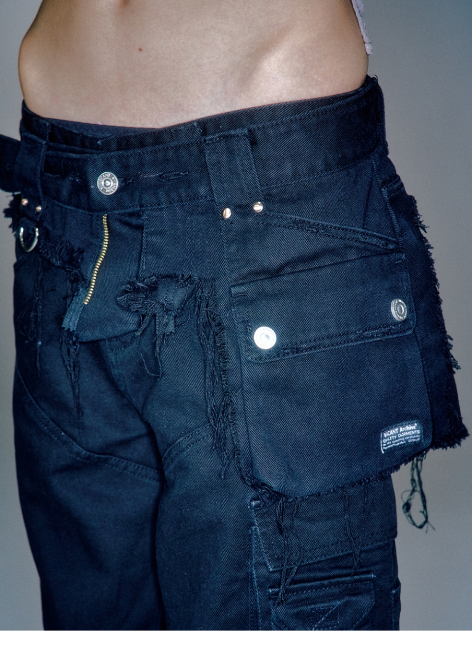 베이컨트 아카이브(VACANT ARCHIVE) AARON LAYERED POCKET BELT BLACK